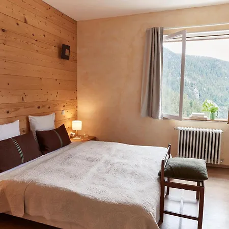 Du Grand Capelet 2* Belvedere (Alpes-Maritimes)