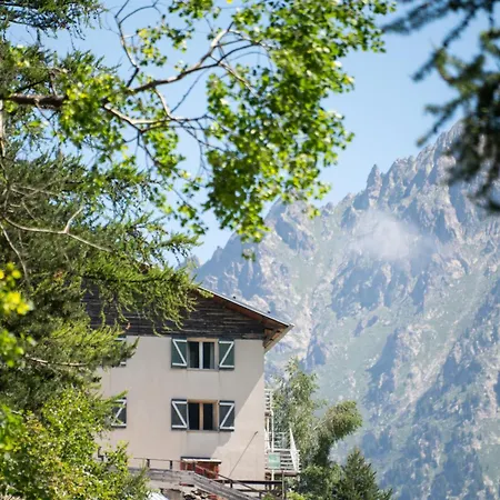 Du Grand Capelet 2* Belvedere (Alpes-Maritimes)